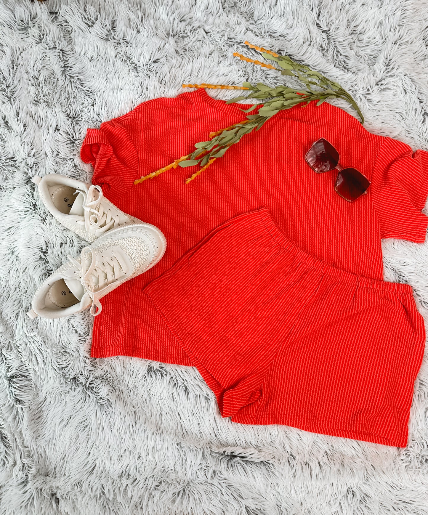 Bold Moves Ribbed Lounge Set
