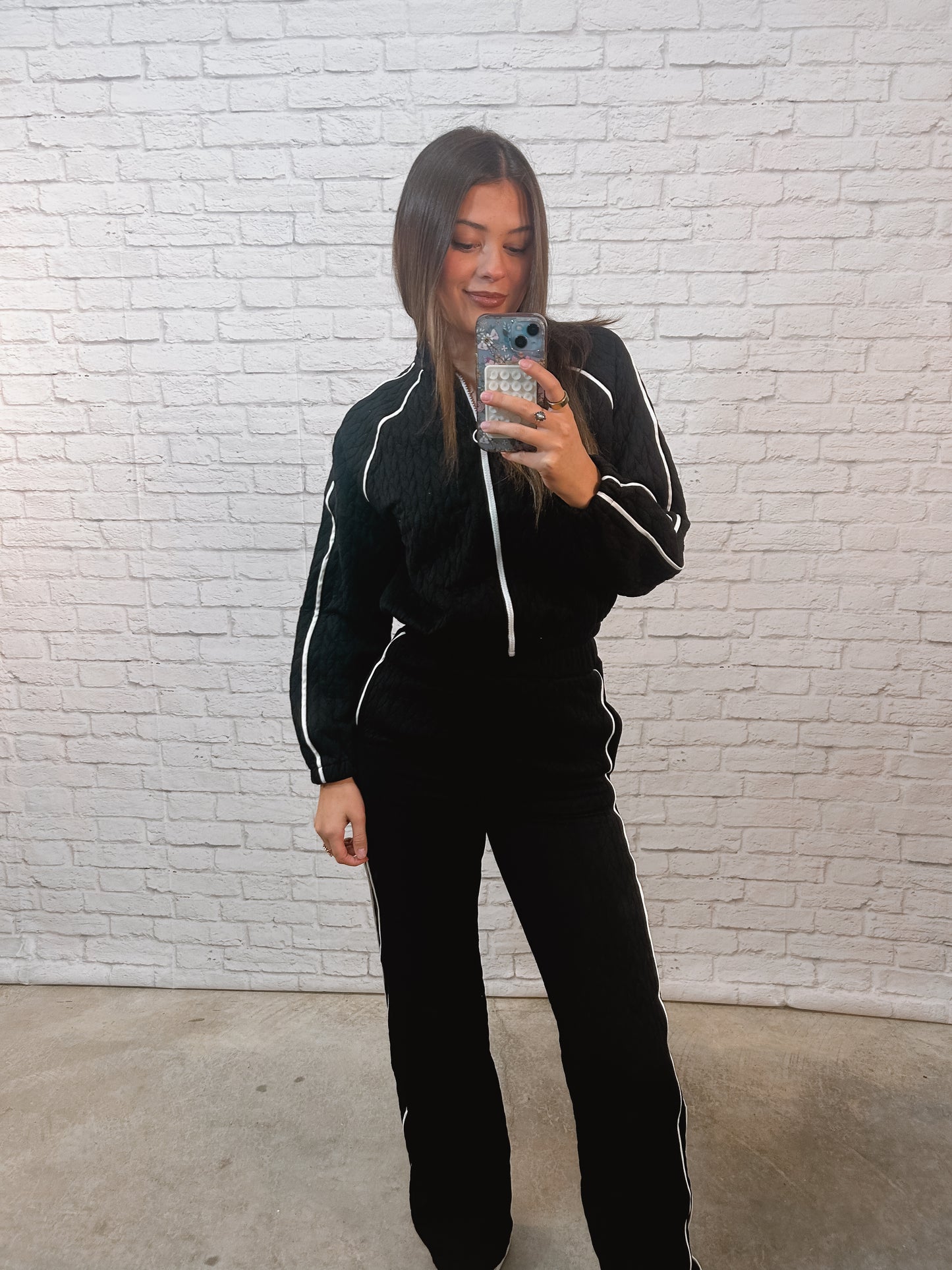 Midnight Motion Quilted Set