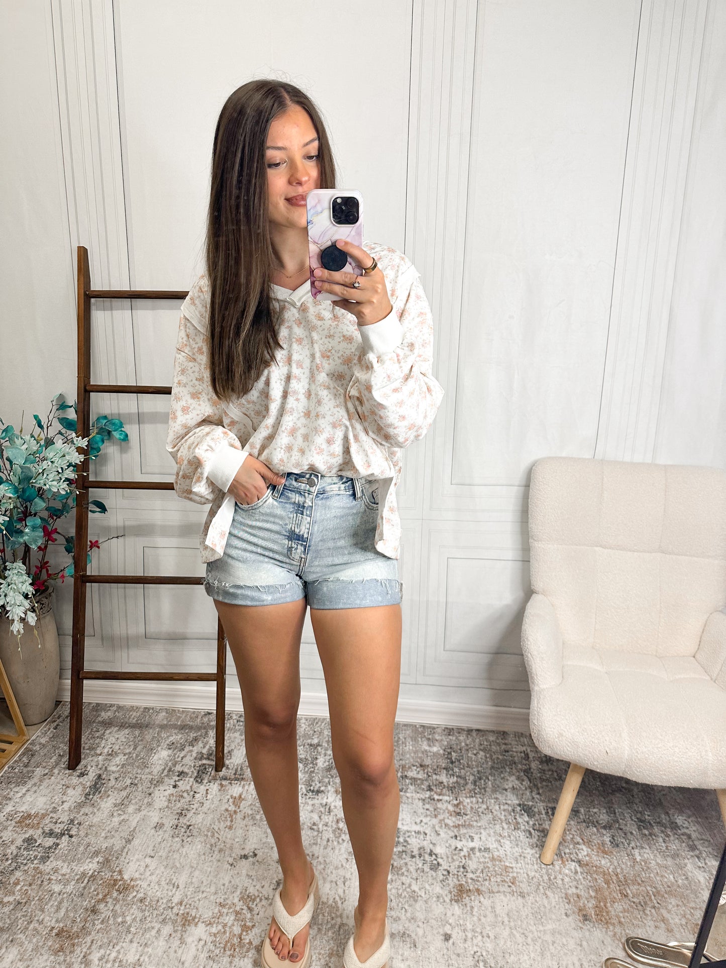 Blush Meadow Floral Pullover – Soft V-Neck Lounge Sweatshirt