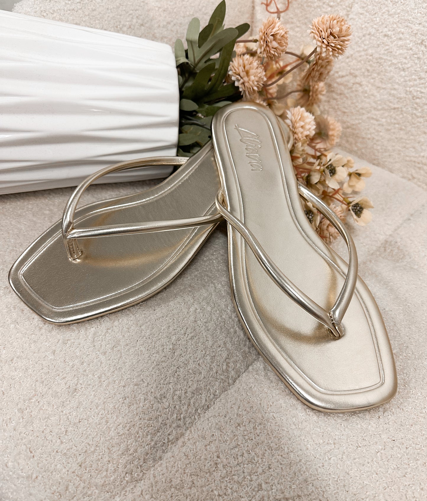 Sleek Gold Thong Sandals – Minimal Metallic Flat Slides