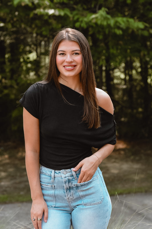 The Effortless Edge Top
