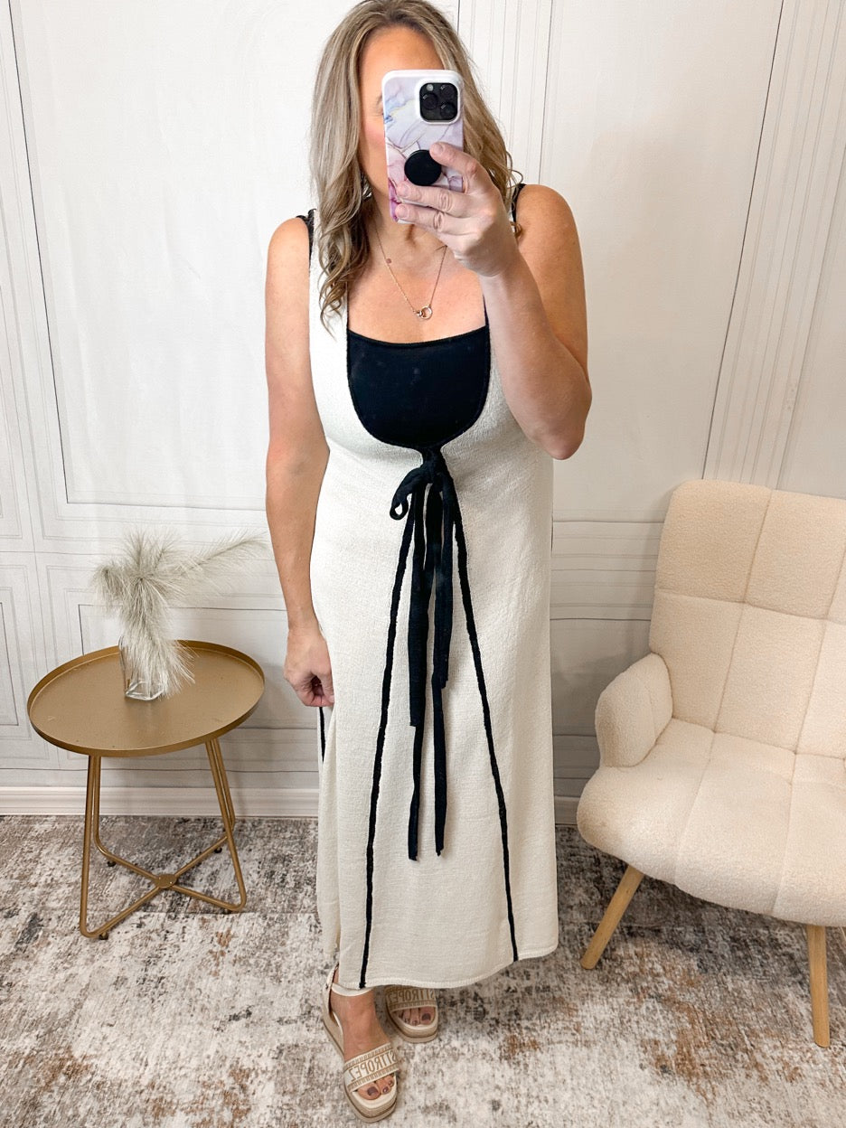Modern Muse Tie-Front Midi Dress – Cream & Black