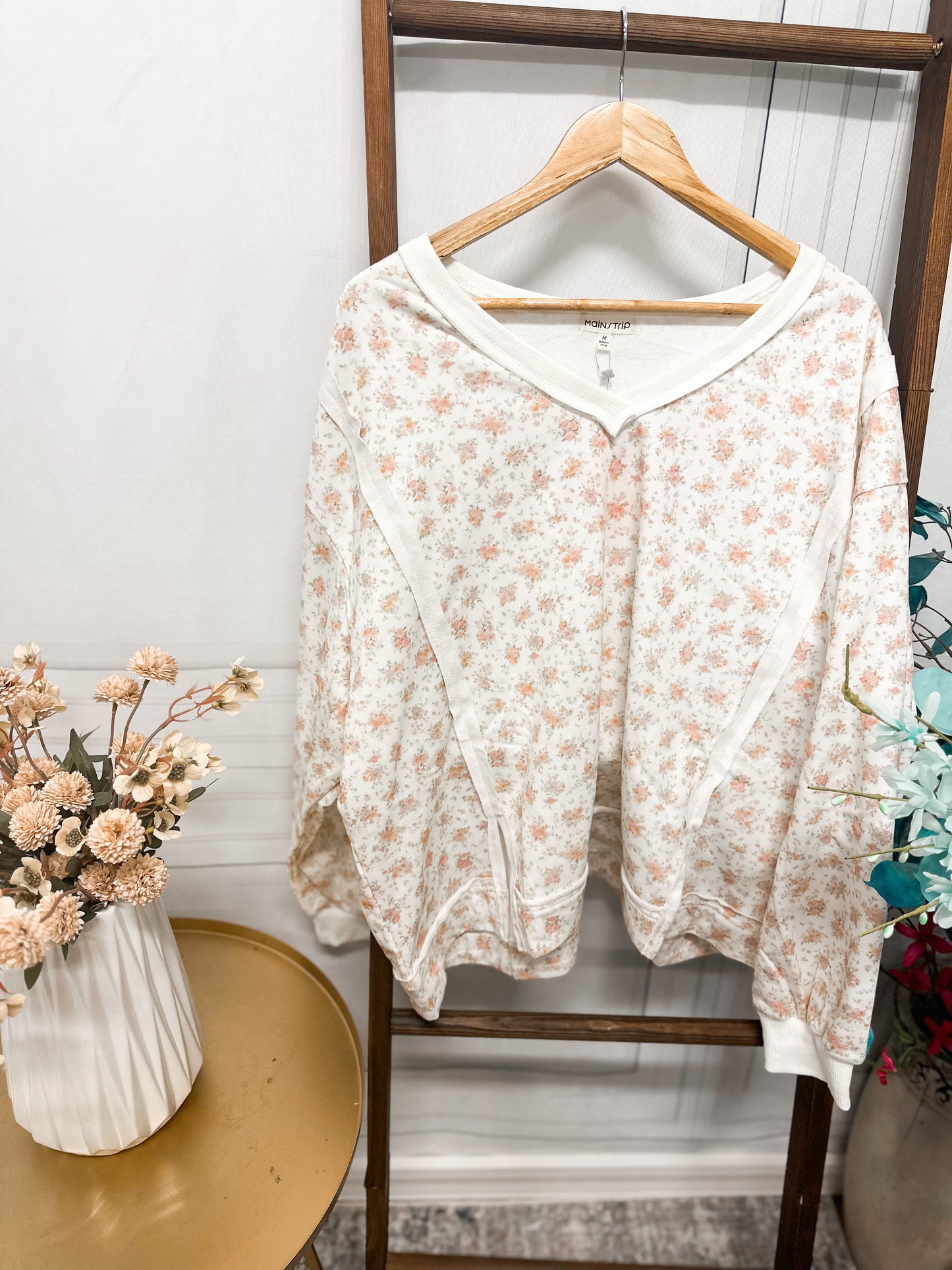 Blush Meadow Floral Pullover – Soft V-Neck Lounge Sweatshirt