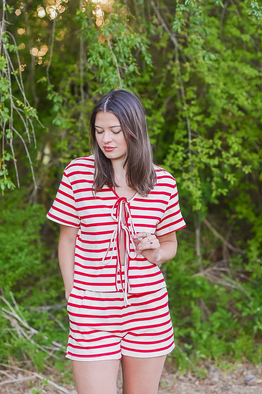 Ocean Meadow Ivory And Red Striped Set
