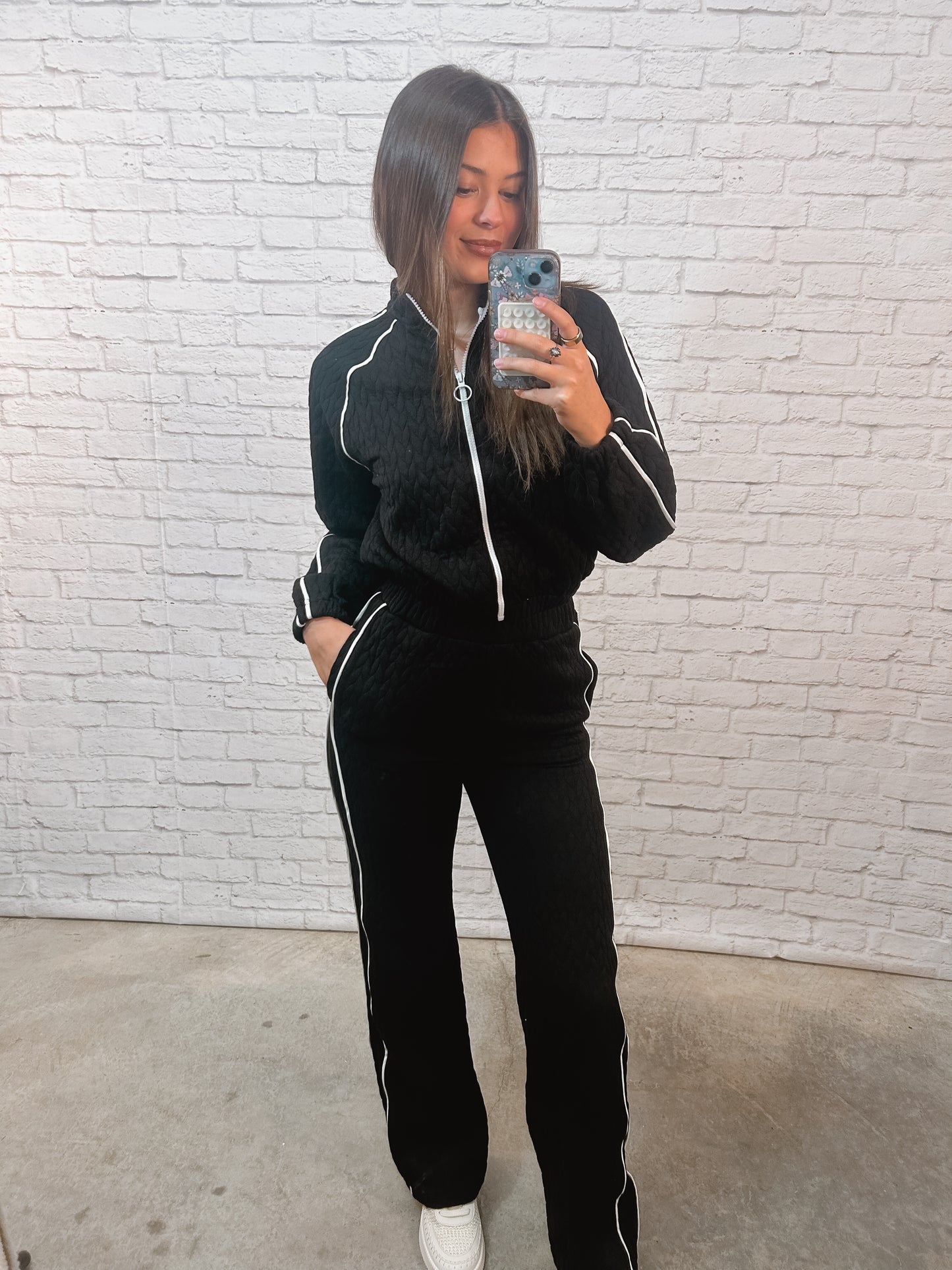 Midnight Motion Quilted Set