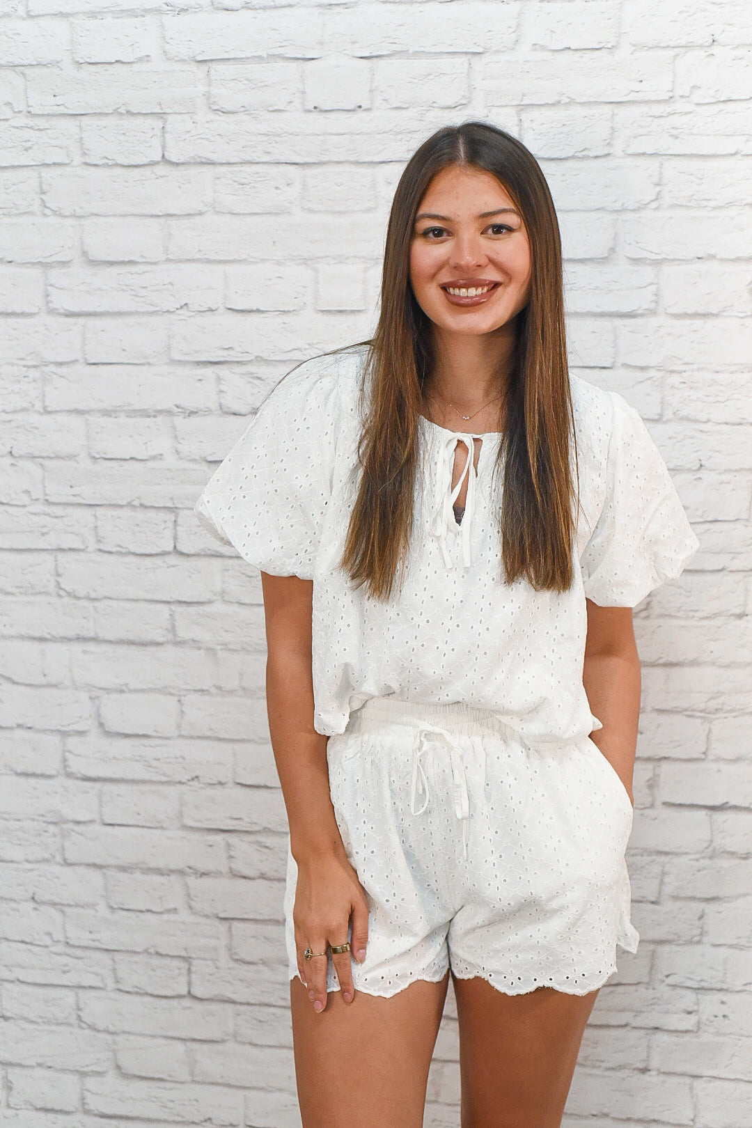 Sweet Escape Eyelet Set